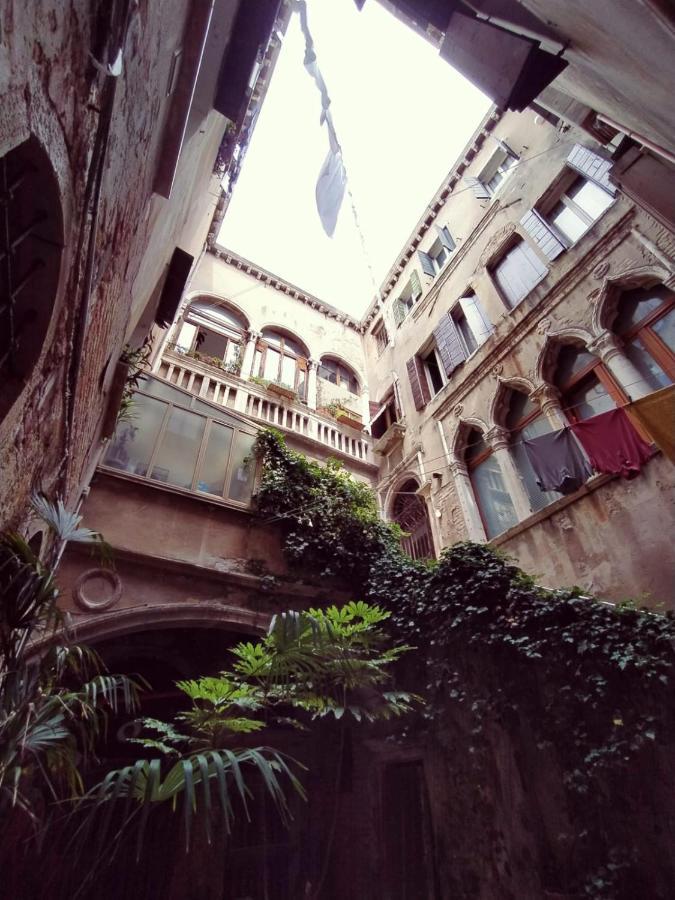 Ca' Spezier Hotel Venice Exterior photo